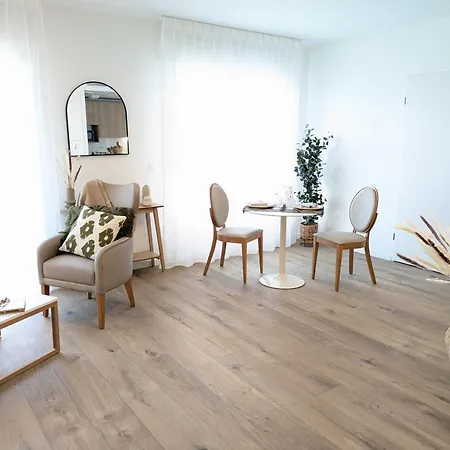 Aparthotel De 3*