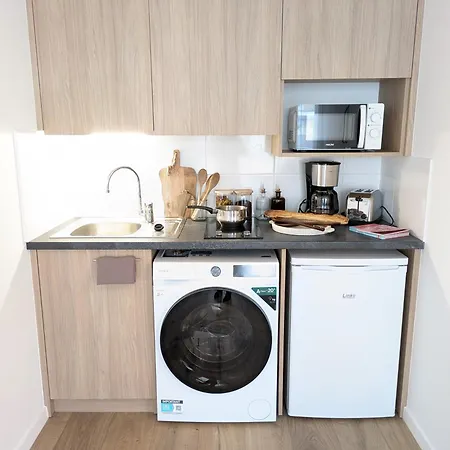 De Proche De Hotel apartamentowy Chelles (Seine-et-Marne)